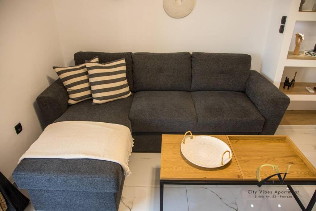 City Vibes Apartment Preveza Buitenkant foto