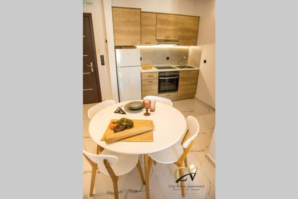 City Vibes Apartment Preveza Buitenkant foto